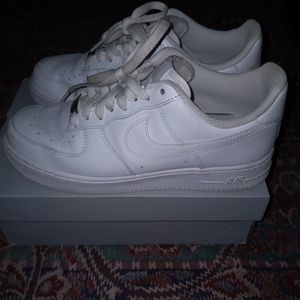 Nike Air Force 1